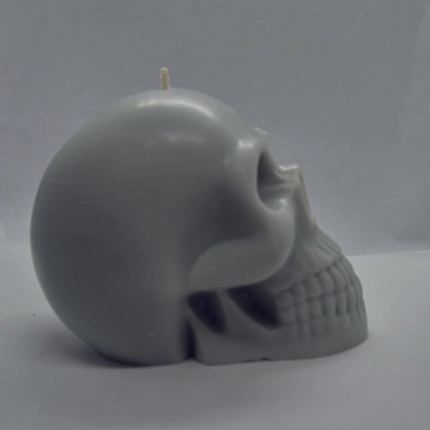 Large Skull Candle
