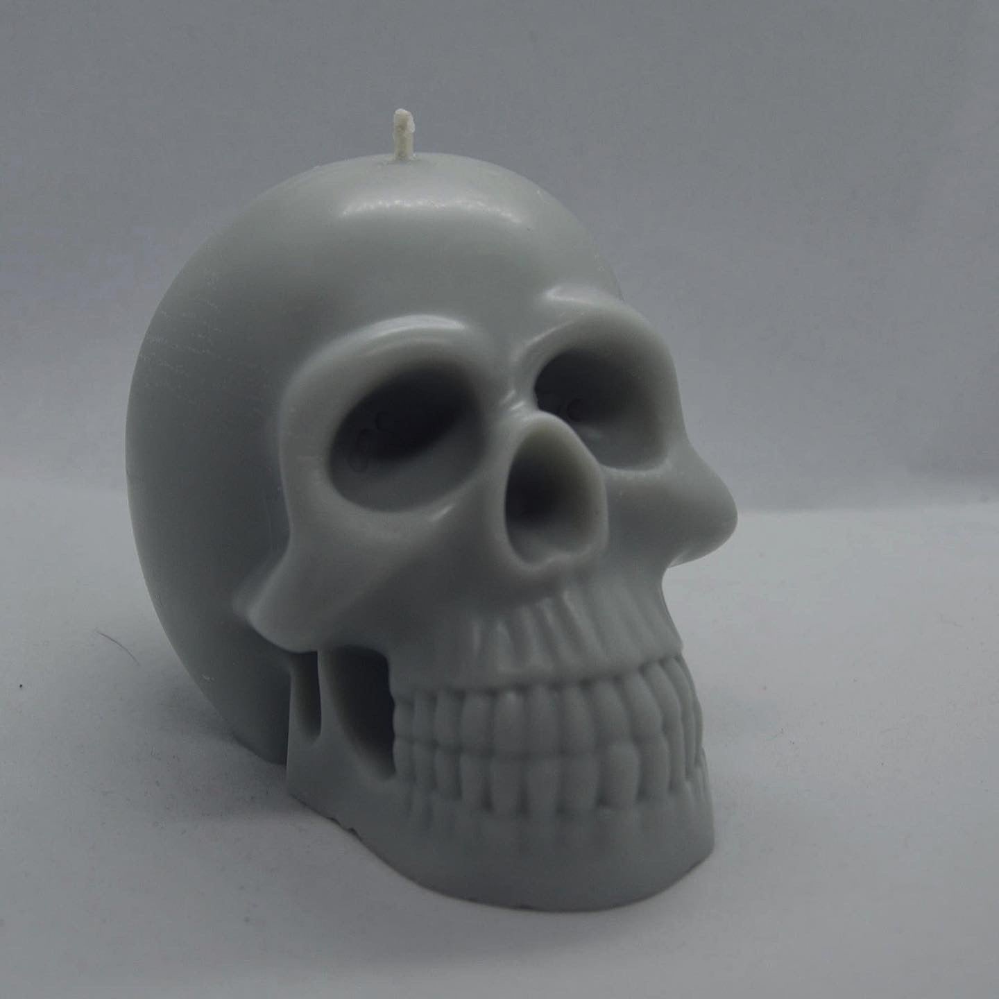 Large Skull Candle