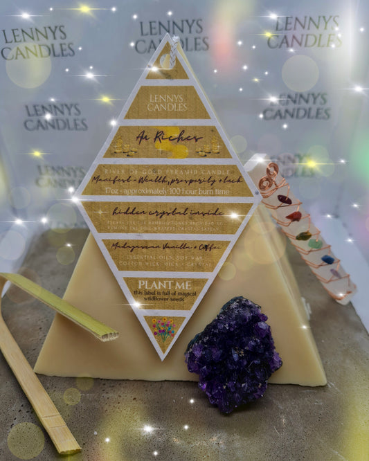 Au Riches Pyramid Candle Set